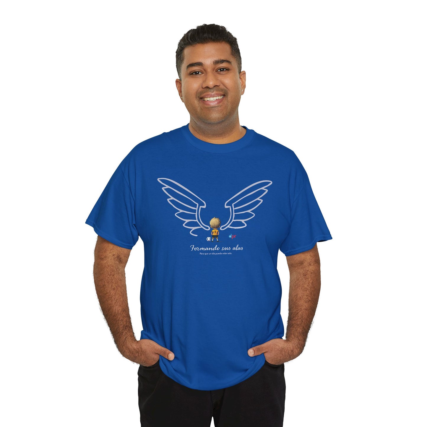 Formando sus Alas | Soccer Player Unisex Heavy Cotton Tee