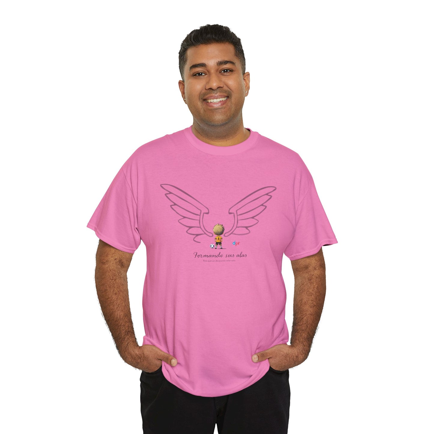 Formando sus Alas | Soccer Player Unisex Heavy Cotton Tee
