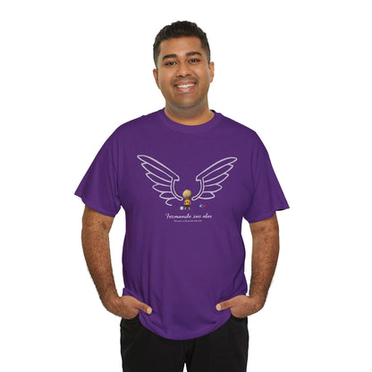 Formando sus Alas | Soccer Player Unisex Heavy Cotton Tee