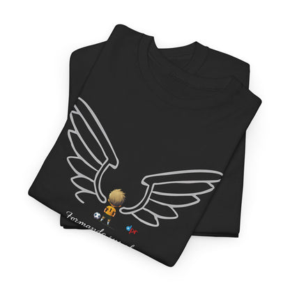 Formando sus Alas | Soccer Player Unisex Heavy Cotton Tee