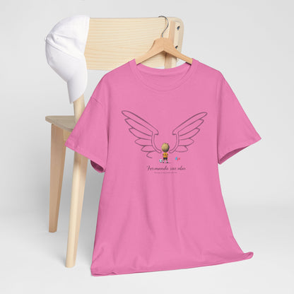 Formando sus Alas | Soccer Player Unisex Heavy Cotton Tee
