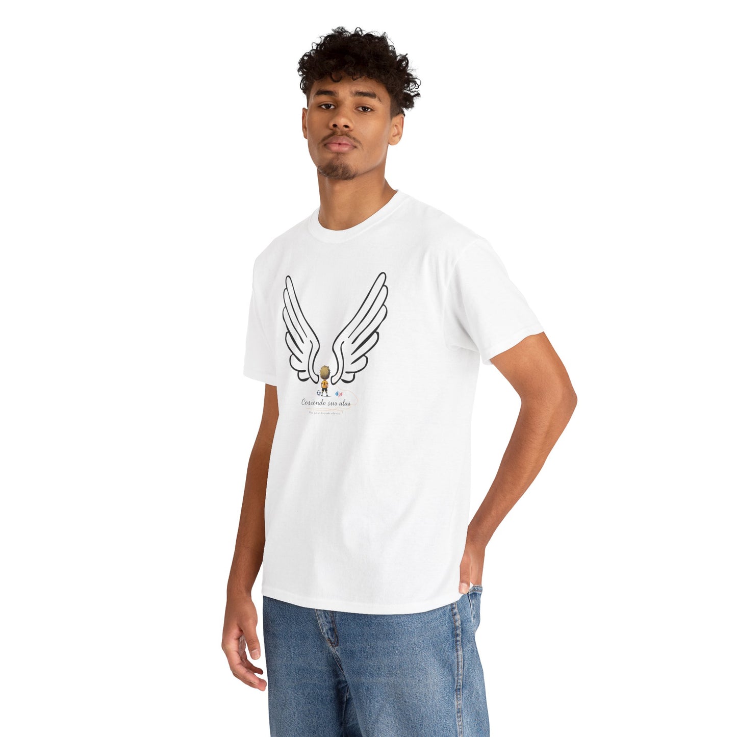 "Cosiendo sus alas" Soccer Player Unisex Heavy Cotton Tee