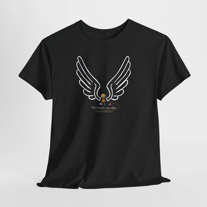 "Cosiendo sus alas" Soccer Player Unisex Heavy Cotton Tee