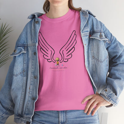 "Cosiendo sus alas" Soccer Player Unisex Heavy Cotton Tee