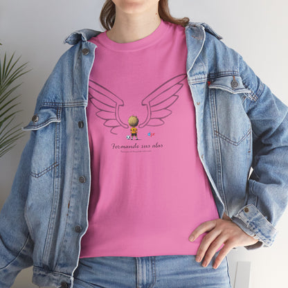 Formando sus Alas | Soccer Player Unisex Heavy Cotton Tee