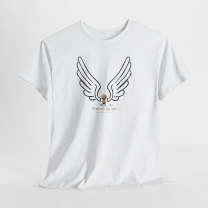 "Cosiendo sus alas" Soccer Player Unisex Heavy Cotton Tee