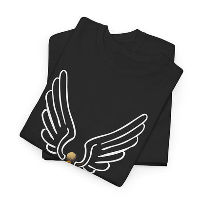 "Cosiendo sus alas" Soccer Player Unisex Heavy Cotton Tee